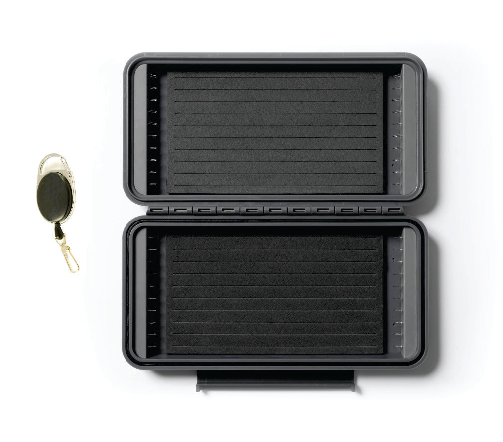 Plan D Pack Articulated Plus Fly, Streamer, Salt Water Fly Box, PLUS w/ FREE Black Zinger