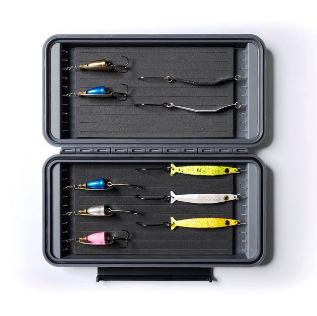 Plan D Pack Articulated Plus Fly, Streamer, Salt Water Fly Box, PLUS w/ FREE Black Zinger